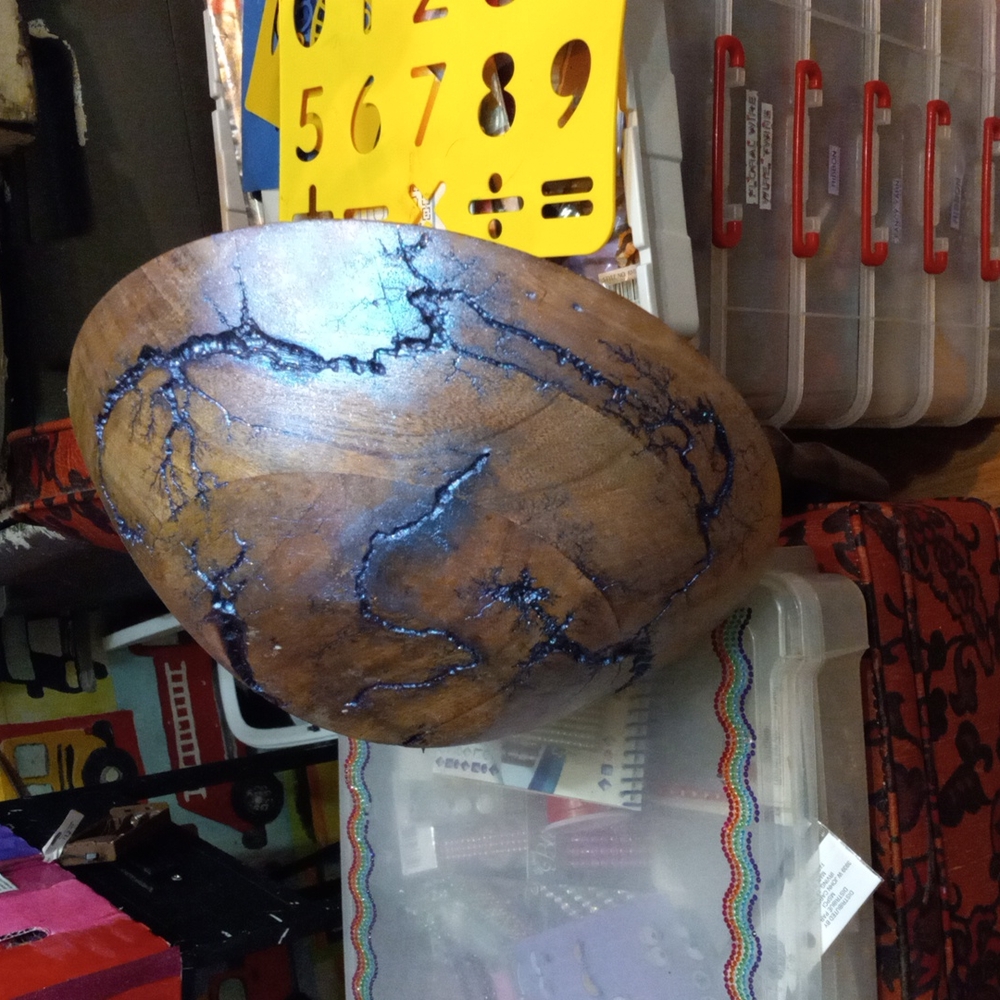 Fractal wood burnt bowl. - Picture 2 of 3